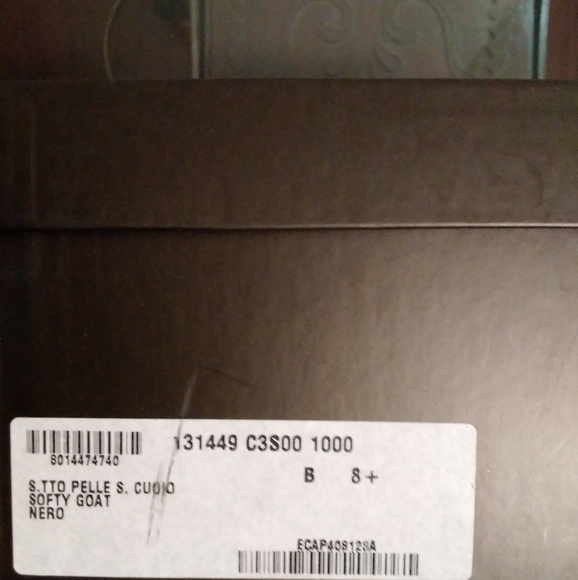 Gucci Leather Bootie Leather with Mohair - Picture 13 of 15